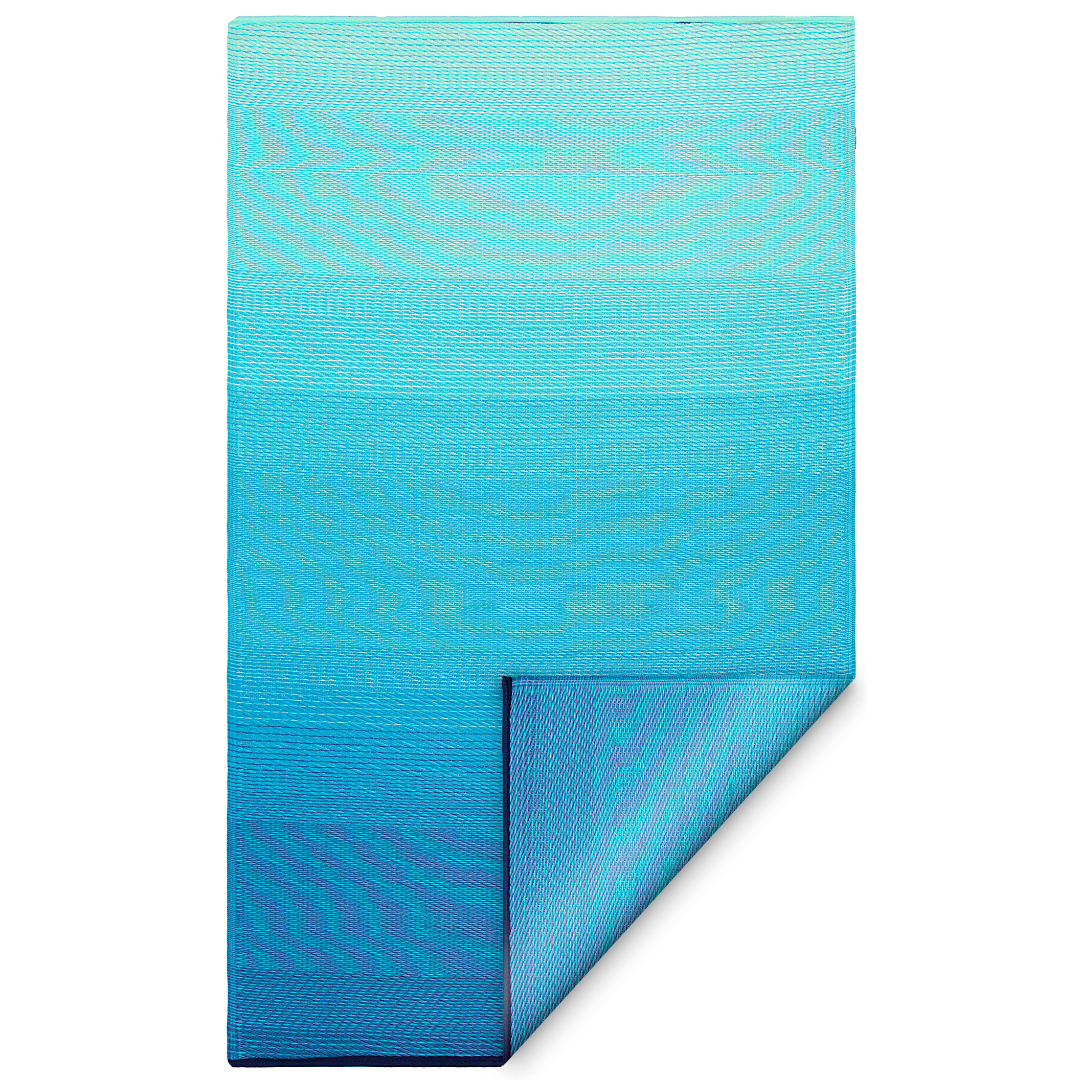 Big Sur Modern Blue Recycled Plastic Outdoor Rug