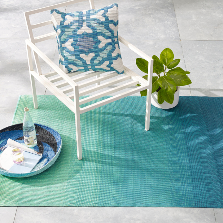 Big Sur Modern Blue Recycled Plastic Outdoor Rug