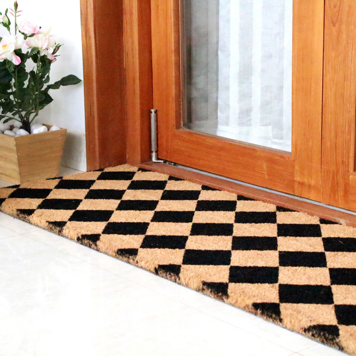 Diamond Pattern Black and Natural PVC Backed Doormat