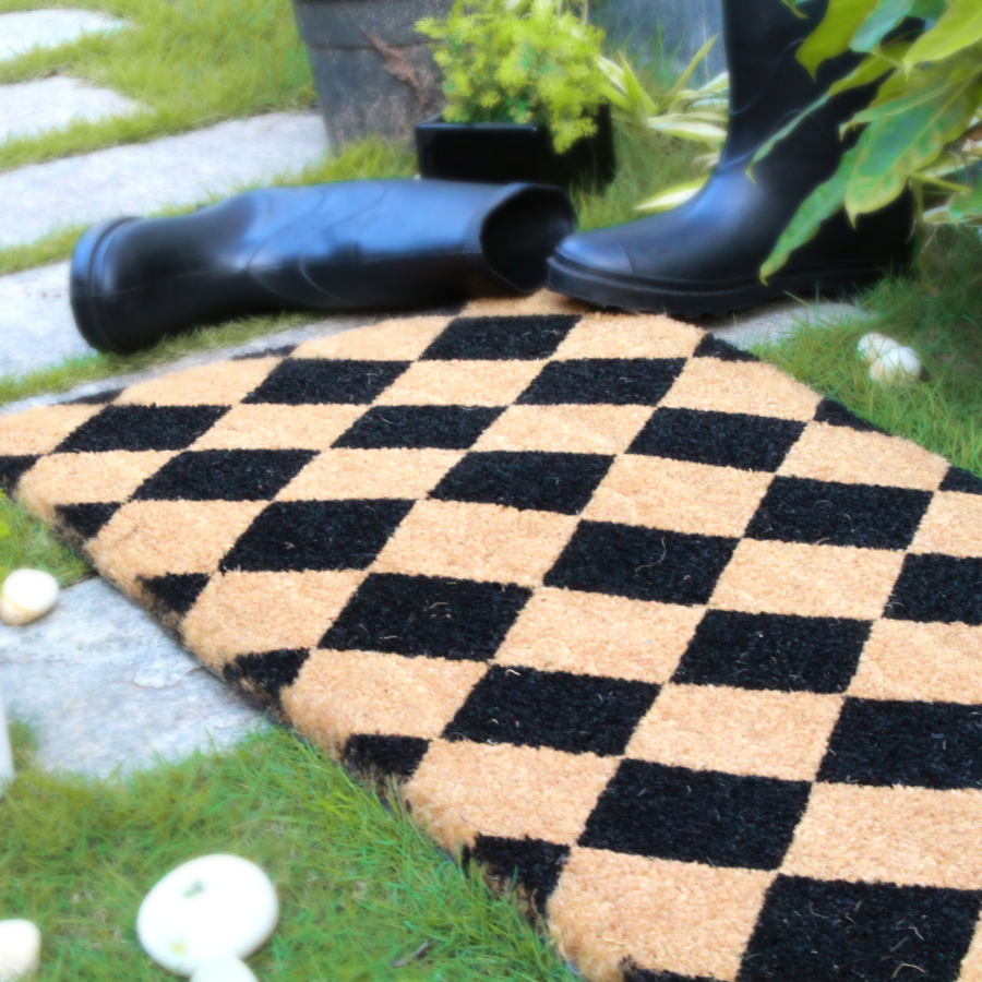 Diamond Pattern Black & Natural PVC Backed Long Doormat