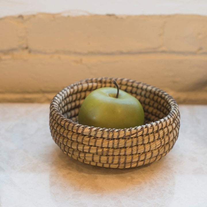 Set of 3 Kaisa Handmade Round Kaisa Grass Decorative Fruit Bowls