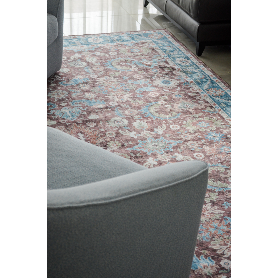 Imna Traditional Machine Washable Rug