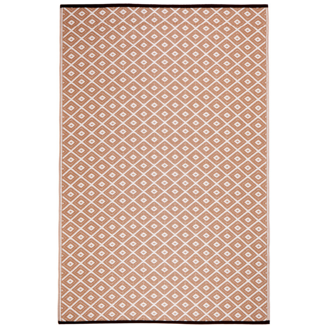 Kimberley Beige And White Diamond Recycled Plastic Reversible Outdoor Rug