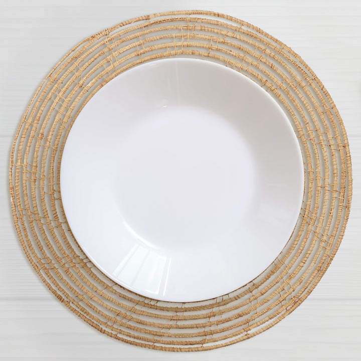 Set Of 4 Magpie 38 cm Palm Fibre Handmade Round Placemat