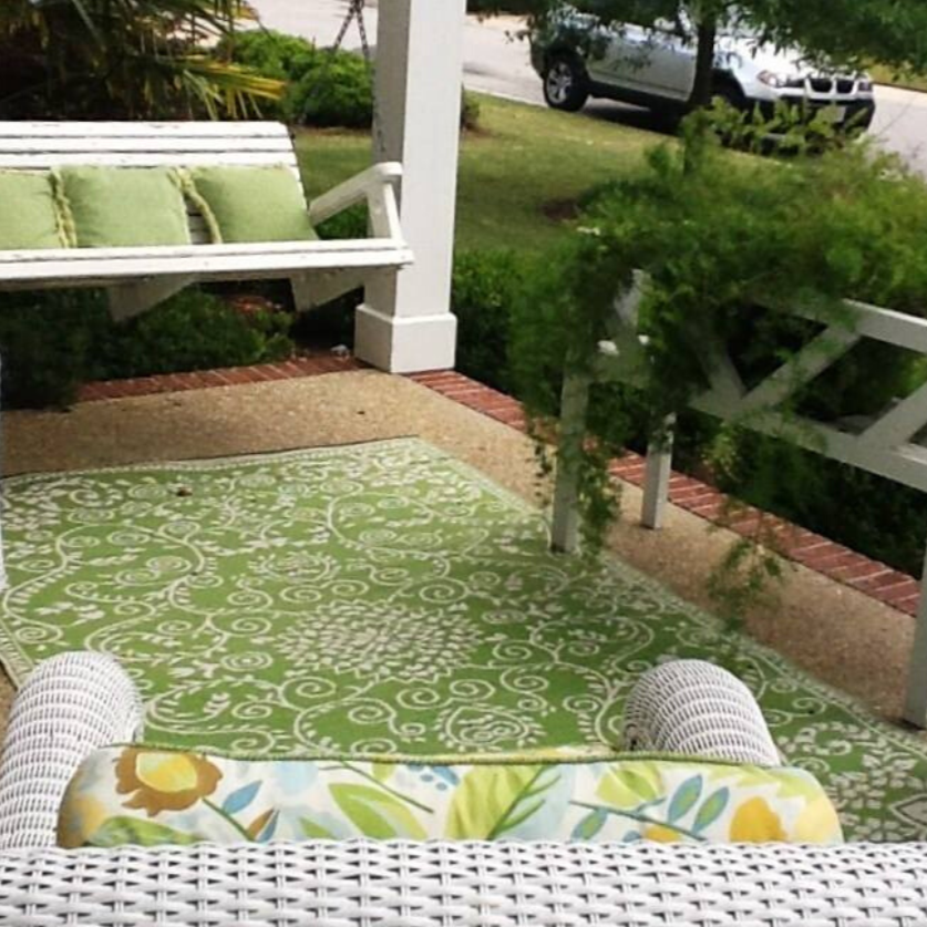 Murano Lime and Cream Traditional Recycled Plastic Reversible Outdoor Rug