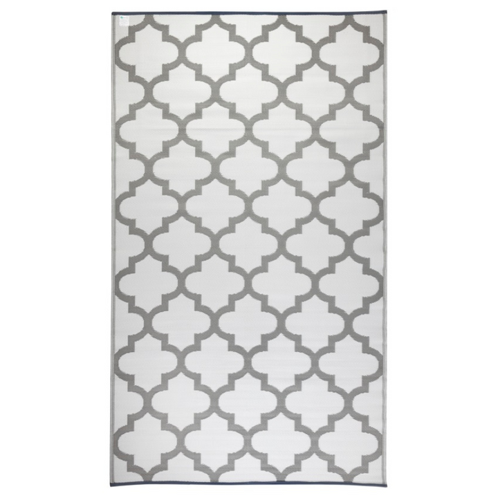 Tangier Grey And White Trellis Recycled Plastic Outdoor Rug