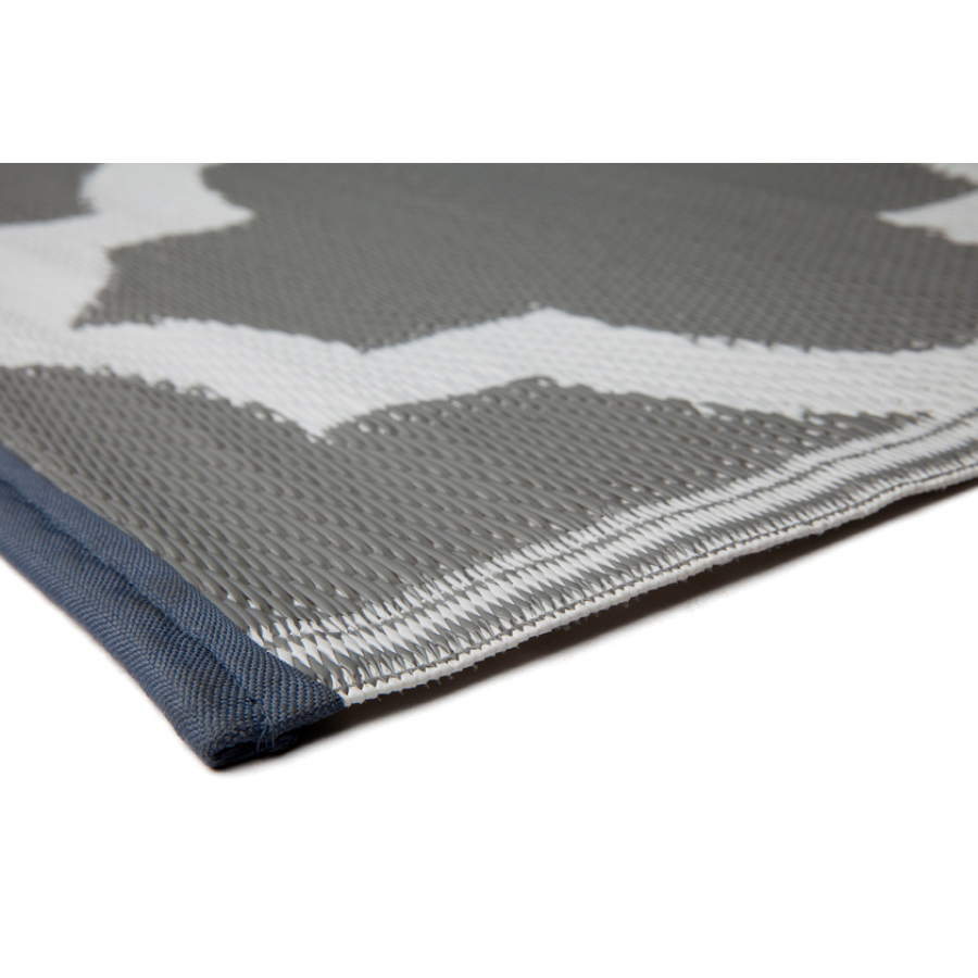 Tangier Grey And White Trellis Recycled Plastic Outdoor Rug