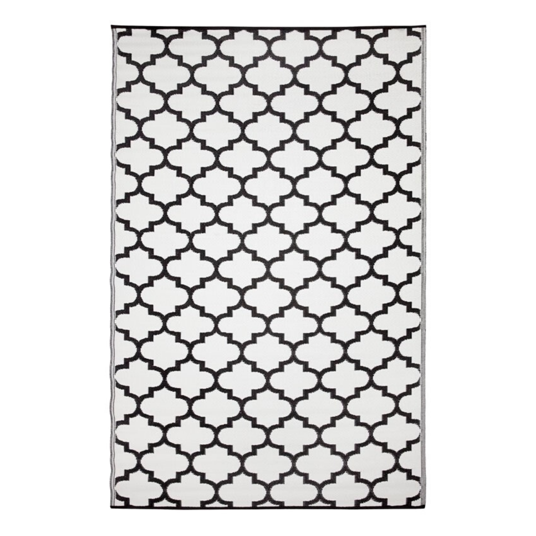 Tangier Black and White trellis Recycled Plastic Large Rug