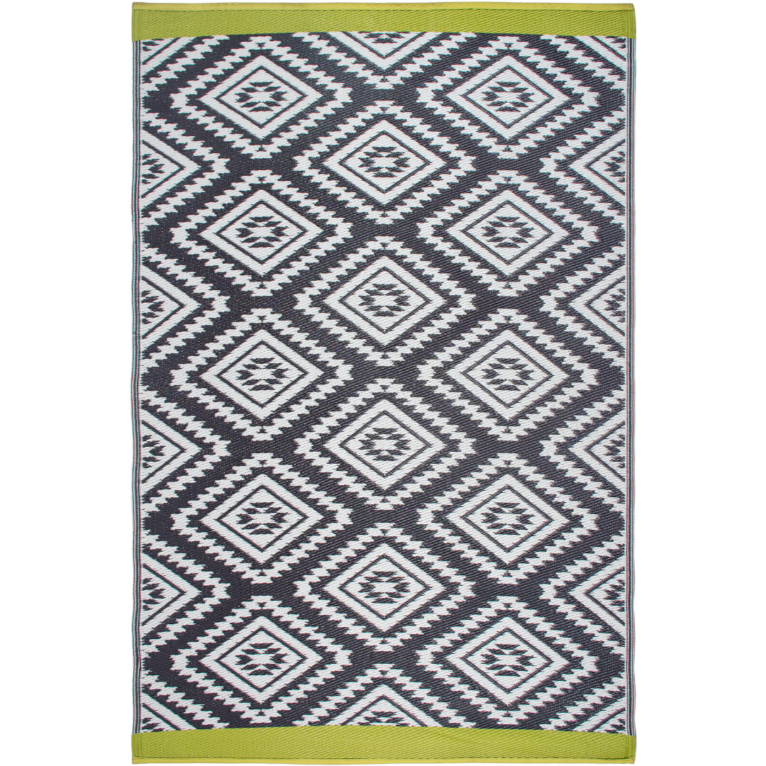 Valencia Grey and White Diamond Recycled Plastic Outdoor Rug