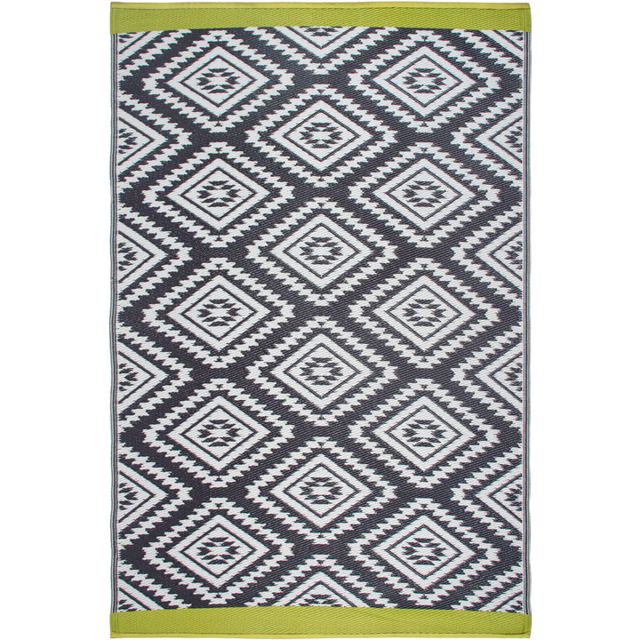 Valencia Grey and White Diamond Recycled Plastic Outdoor Rug