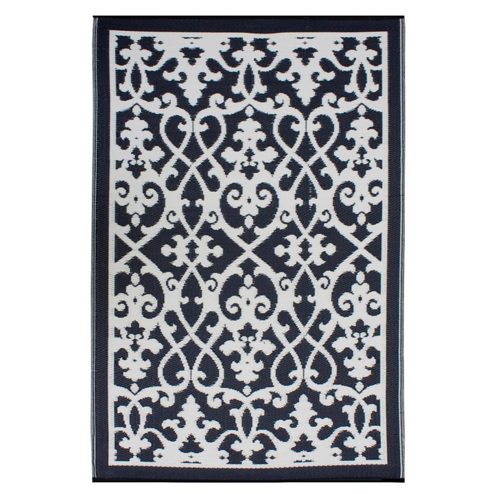 Venice Black and Cream Traditional Recycled Plastic Outdoor Rug