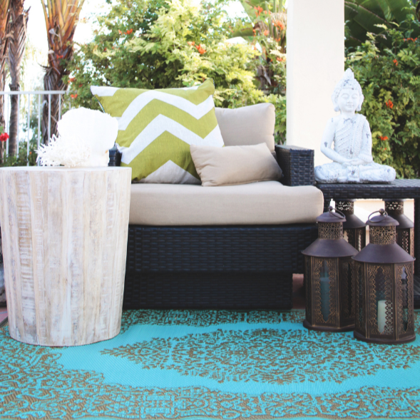 Istanbul Bronze and Aqua Traditional Recycled Plastic Outdoor Rug