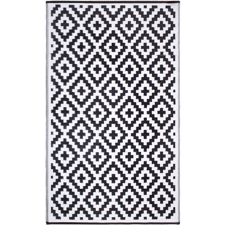 Aztec Black And White Monochrome Recycled Plastic Outdoor Area Rug - Recycled Plastic Rugs & Mats Fab Habitat