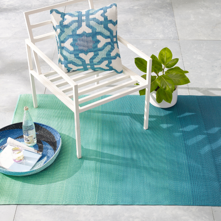 Big Sur Modern Blue Recycled Plastic Outdoor Area Rug - Recycled Plastic Rugs & Mats Fab Habitat