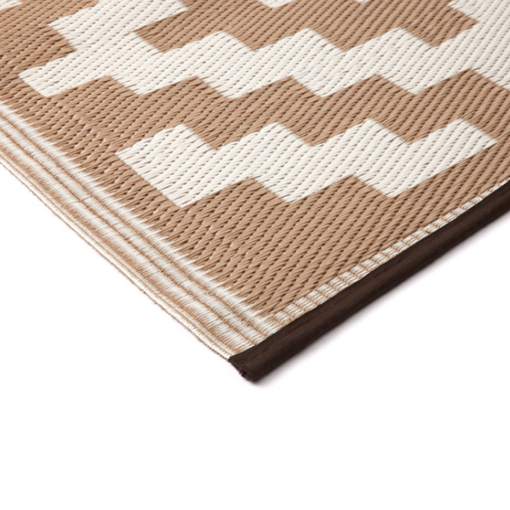 Aztec Beige and White Outdoor Rug - Recycled Plastic Rugs & Mats Fab Habitat