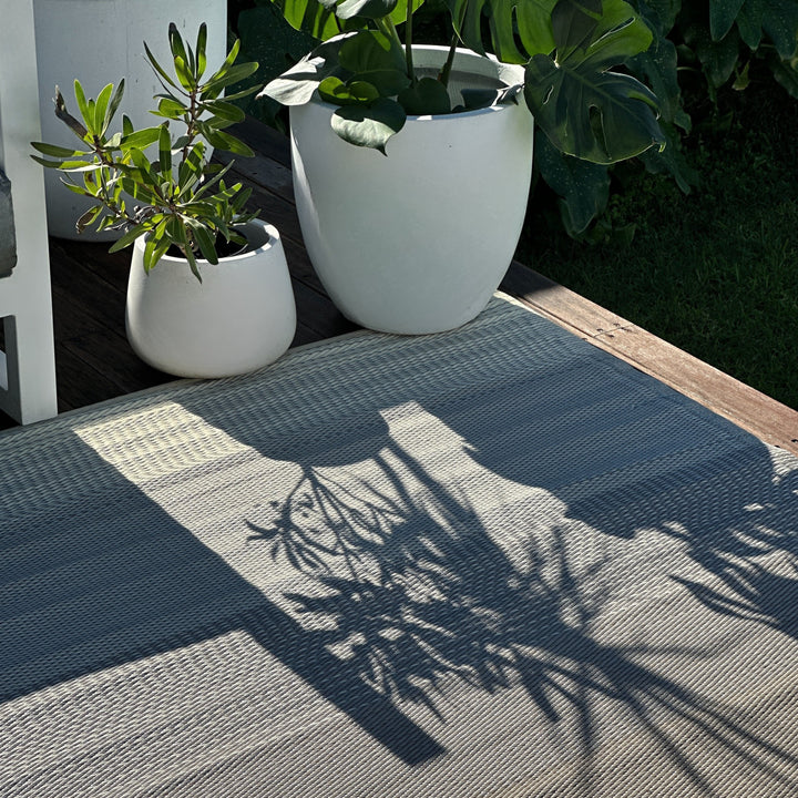 Big Sur Ash Modern Recycled Plastic Large Outdoor Rug - Recycled Plastic Rugs & Mats Fab Habitat