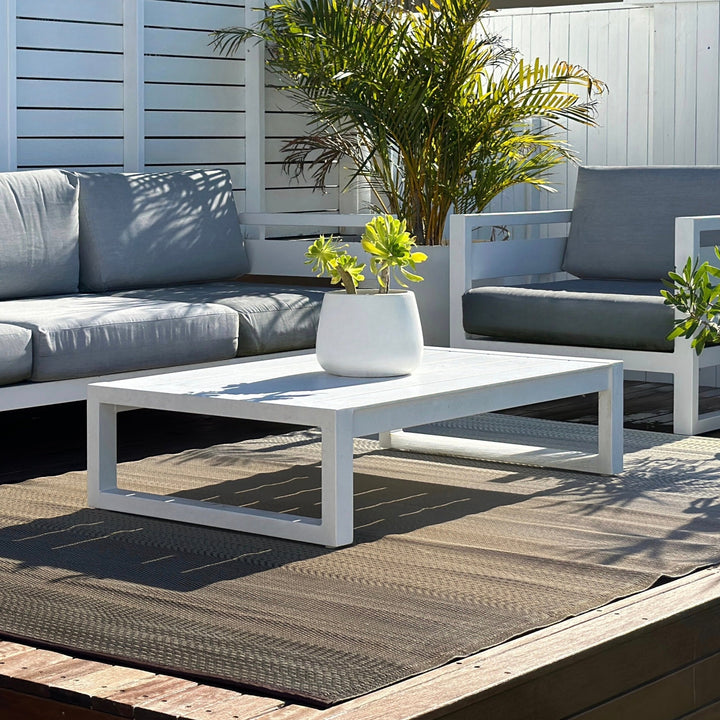 Big Sur Ash Modern Recycled Plastic Large Outdoor Rug - Recycled Plastic Rugs & Mats Fab Habitat