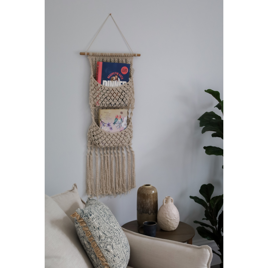 Muland Macramé Wall Hanging Book Holder with Dual Pockets