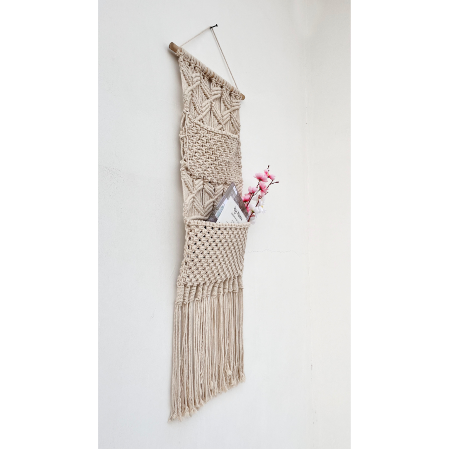 Brong Macramé Wall Hanging Book Holder with Dual Pockets