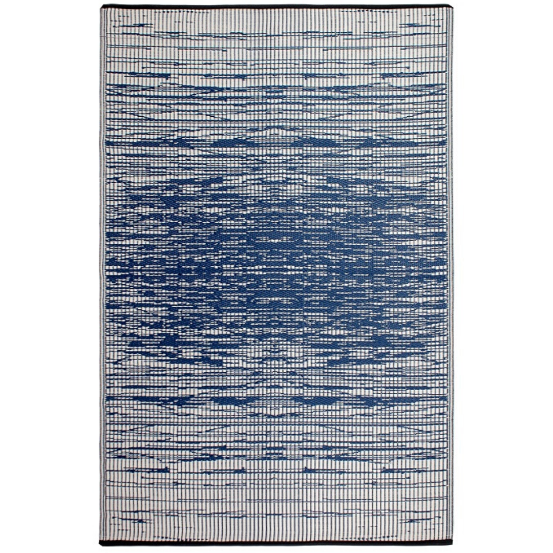 Brooklyn Navy and White Modern Recycled Plastic Reversible Outdoor Area Rug