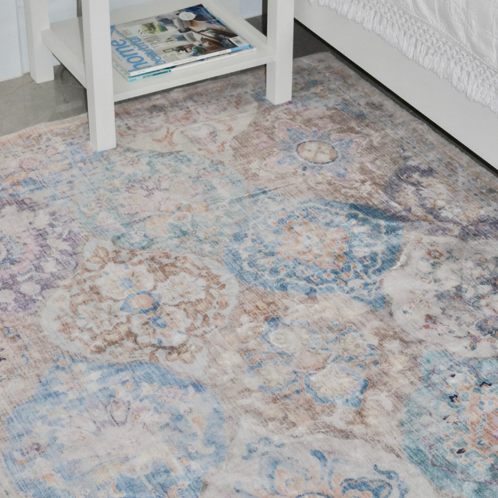 Chighu Multicolour Distressed Machine Washable Rug